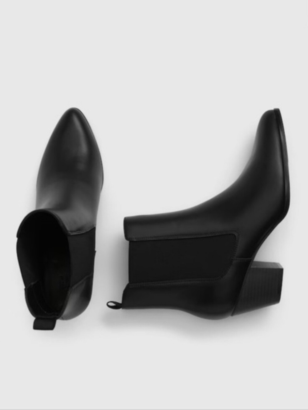 GAP Heeled Pointed Toe Chelsea Boots Size 8 Women's